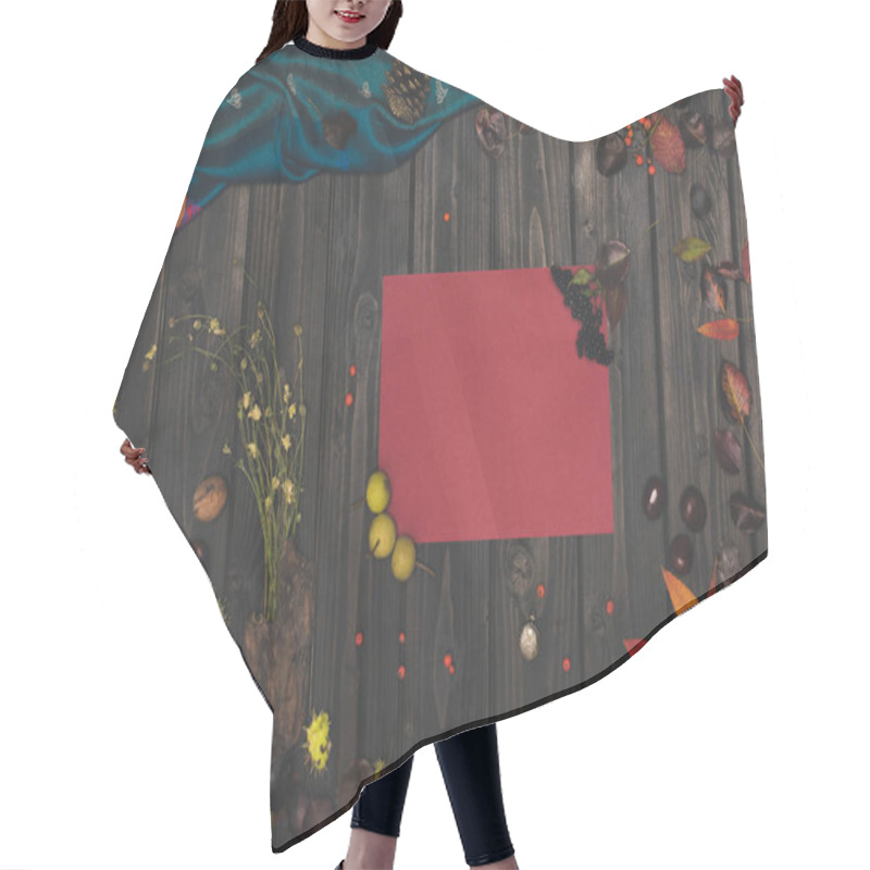 Personality  Autumn Composition And Blank Card Hair Cutting Cape