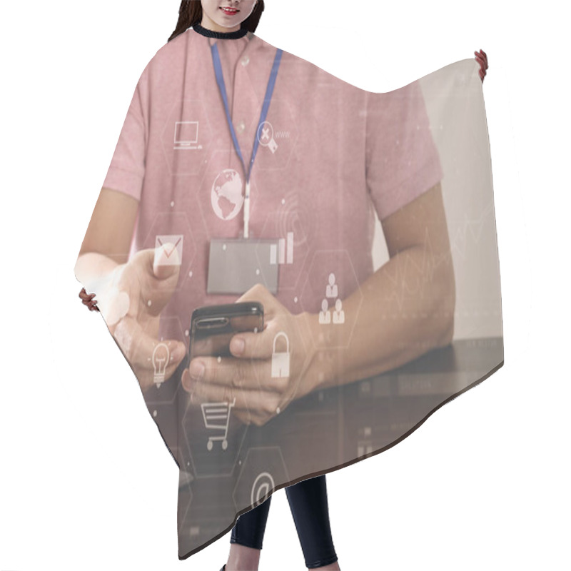 Personality  Businessman In Pink T-shirt Working With Smart Phone And Digitl  Hair Cutting Cape