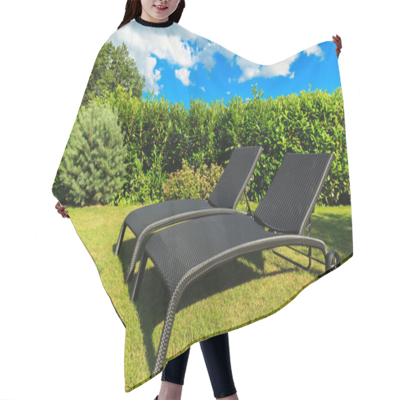 Personality  Lawn Chairs Hair Cutting Cape