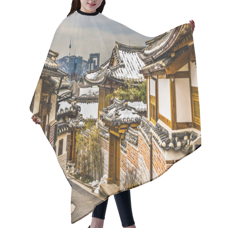 Personality  Historic Neighborhood Of Seoul Hair Cutting Cape