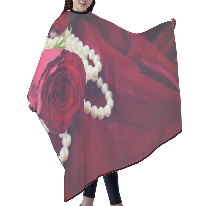 Personality  Red Roses On Velvet Hair Cutting Cape