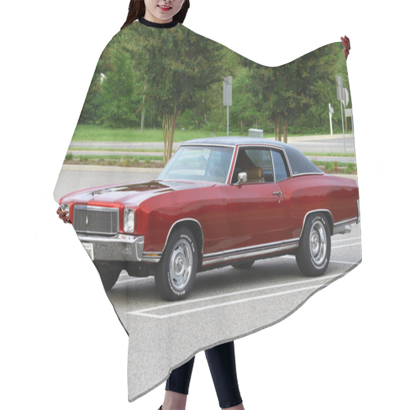 Personality  1971 Chevrolet Monte Carlo Hair Cutting Cape