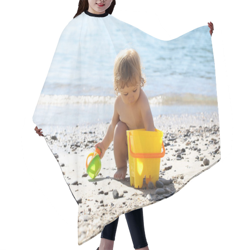 Personality  Boy Playing On Beach Hair Cutting Cape