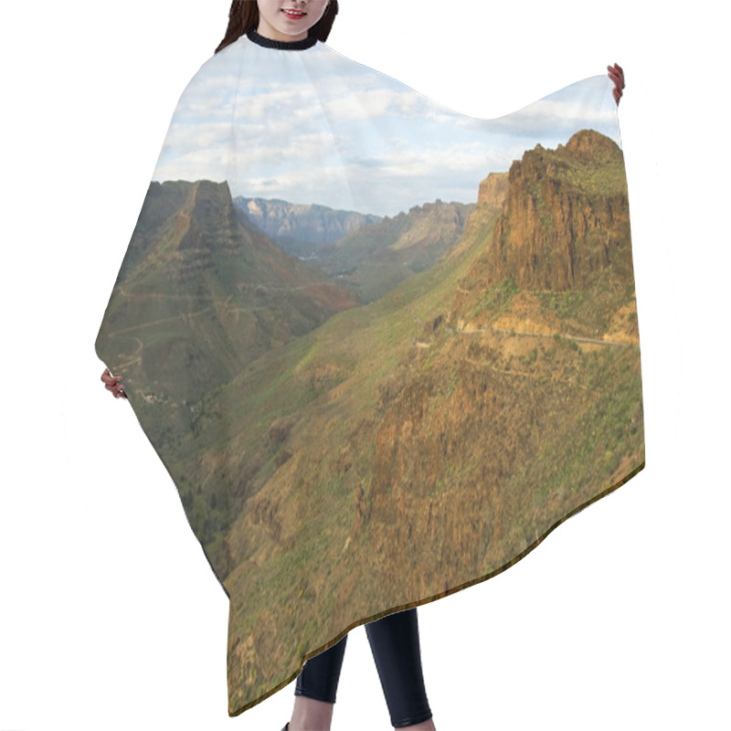 Personality  Gran Canaria Mountains Hair Cutting Cape