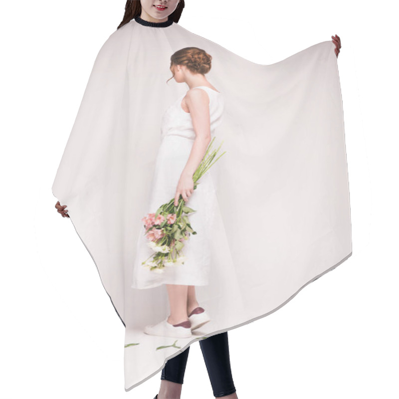 Personality  Girl In White Dress With Flowers Hair Cutting Cape