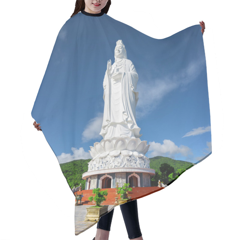 Personality  Amazing View Of The Lady Buddha (the Bodhisattva Of Mercy) Hair Cutting Cape