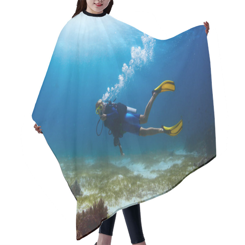 Personality  Diver Hair Cutting Cape