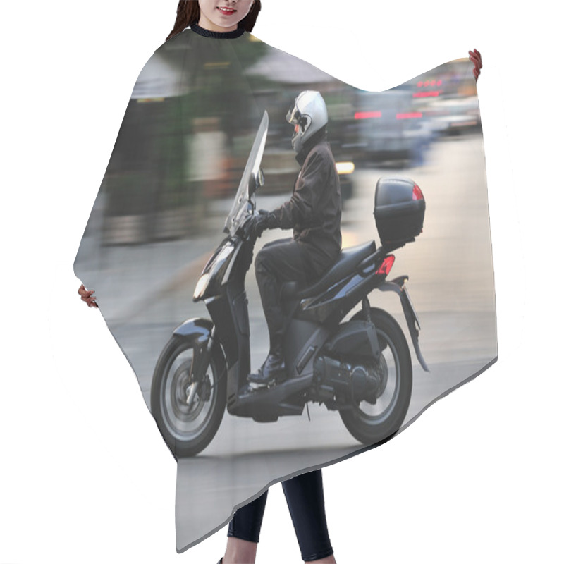 Personality  Scooter Move Hair Cutting Cape