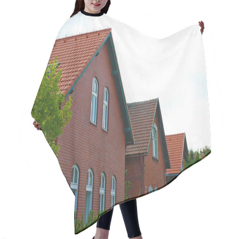 Personality  Row Of Houses Hair Cutting Cape