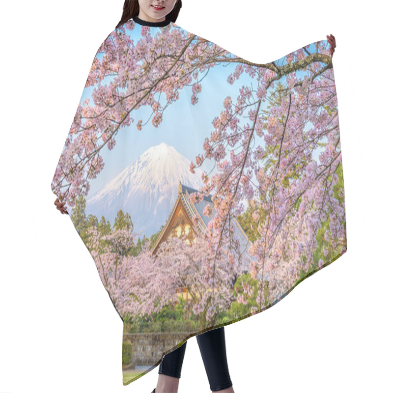 Personality  Fuji In Spring Hair Cutting Cape