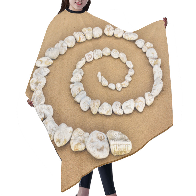 Personality  Spiral On Sand Hair Cutting Cape