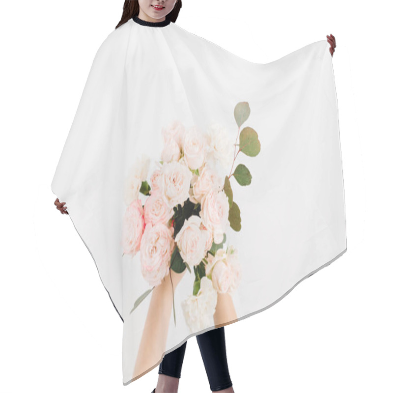 Personality  Bouquet In Girls Hands Hair Cutting Cape