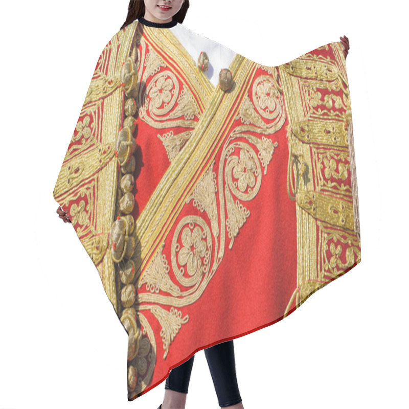 Personality  National Costume Of Montenegro Hair Cutting Cape