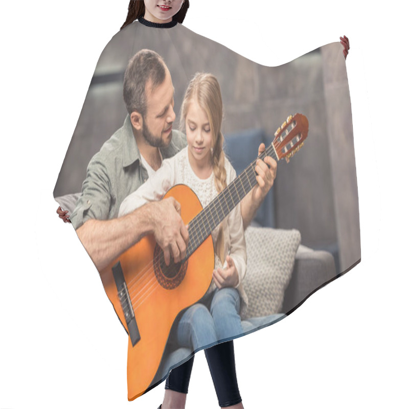 Personality  Father And Daughter Playing Guitar Hair Cutting Cape