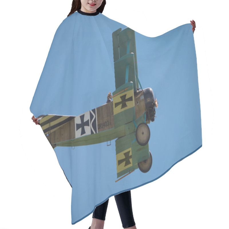 Personality  Fokker DR1 Triplane Hair Cutting Cape