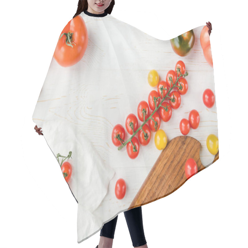 Personality  Tomatoes And Cutting Board Hair Cutting Cape