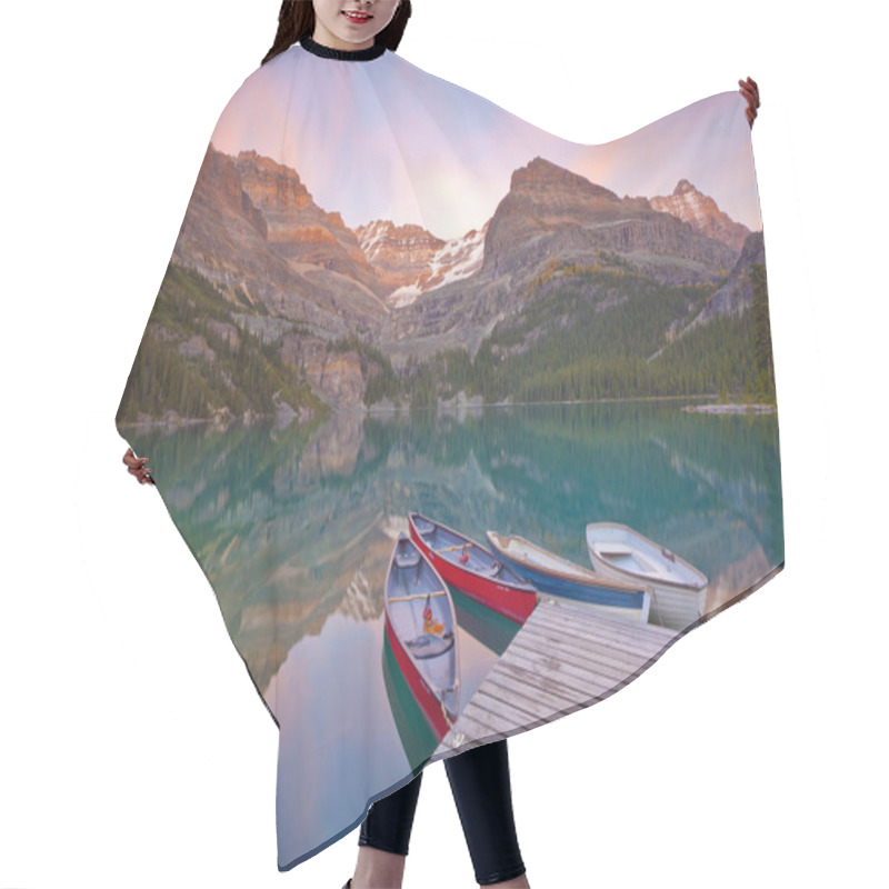 Personality  Beautiful Lake Ohara Hair Cutting Cape