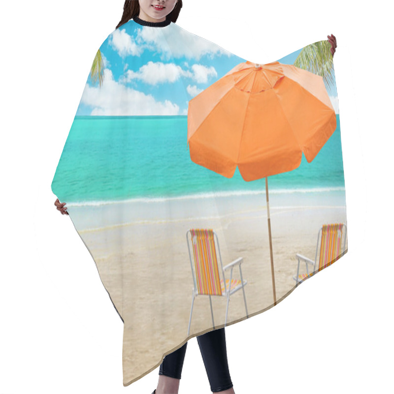 Personality  Chaise Lounge And Umbrella On Beach Hair Cutting Cape