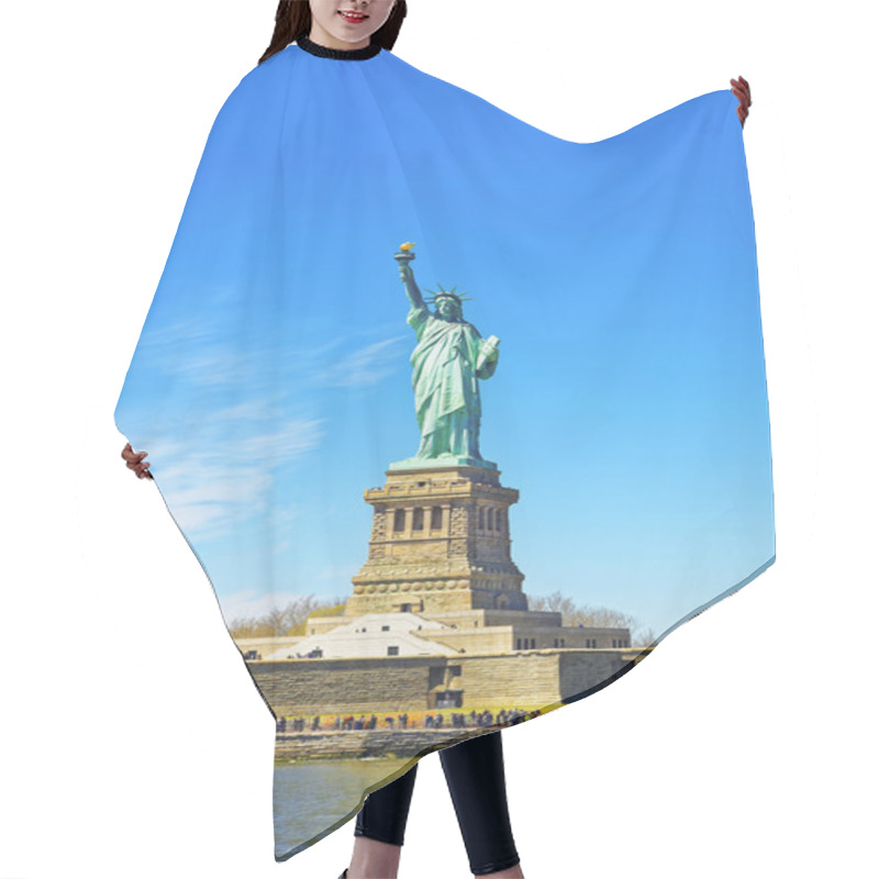 Personality  Statue Of Liberty Island In Upper Bay Hair Cutting Cape