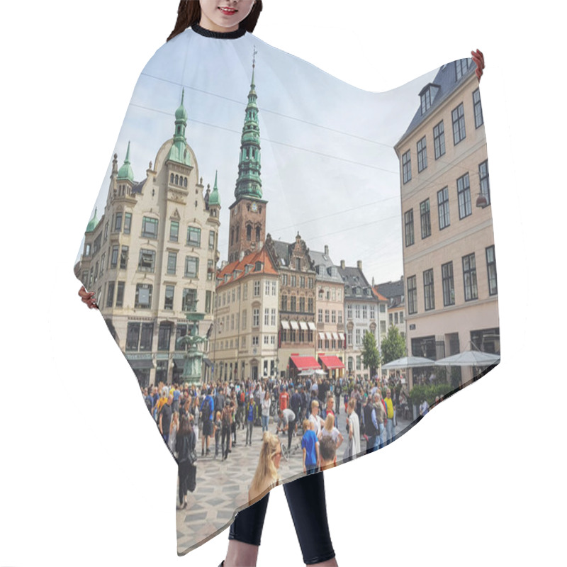 Personality  Amager Square In Copenhagen Hair Cutting Cape