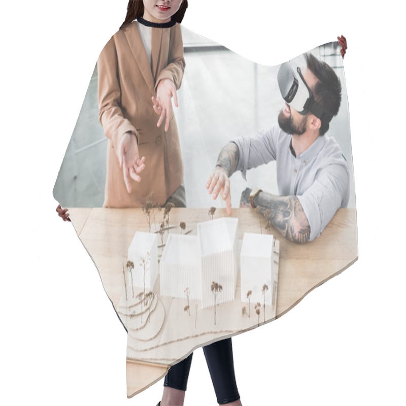 Personality  Virtual Reality Architect In Virtual Reality Headset Talking With Colleague  Hair Cutting Cape