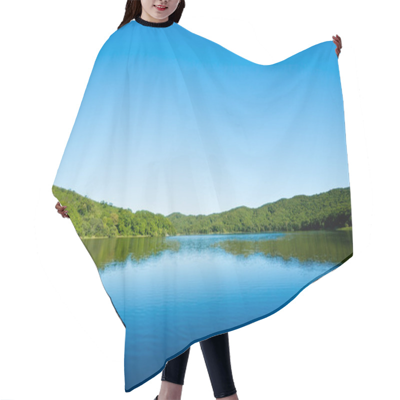 Personality  Lake Hair Cutting Cape