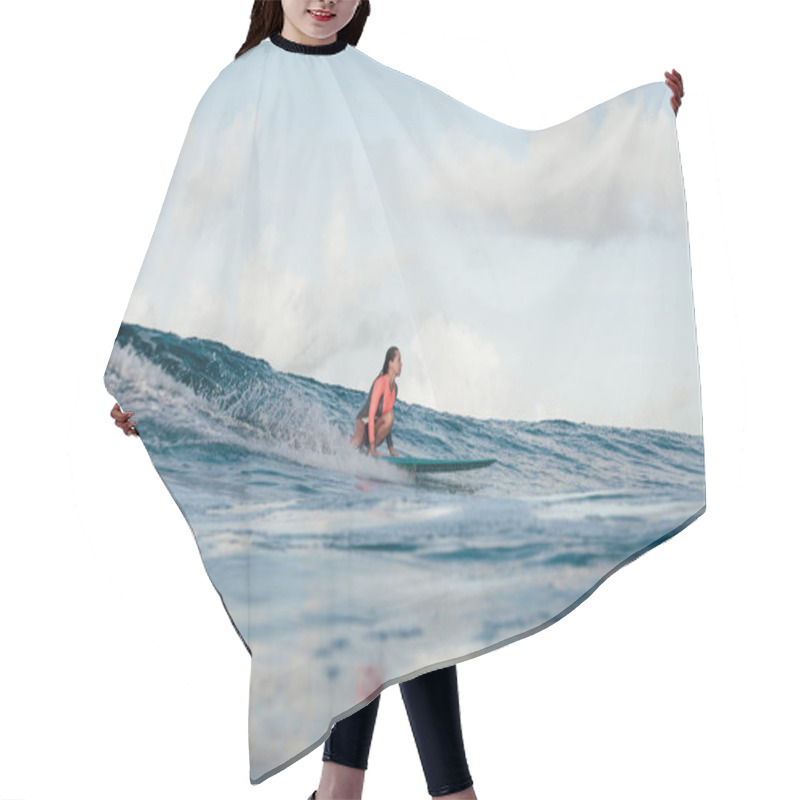 Personality  Vacation Hair Cutting Cape