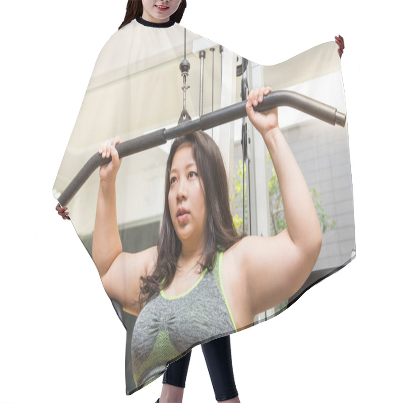 Personality  Fat Woman Weight Loss Workout Training On Lat Pull Down Machine In Fitness Gym Hair Cutting Cape