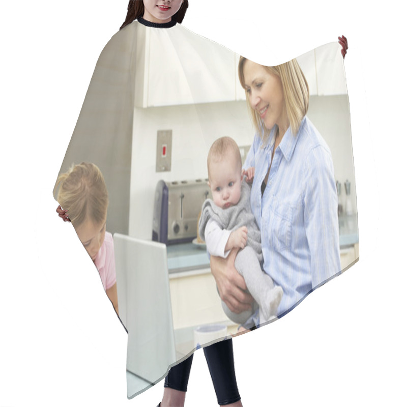 Personality  Mother With Children Using Laptop In Kitchen Hair Cutting Cape