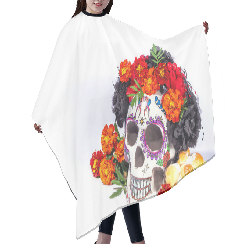 Personality  Spanish Mexican Traditional Holiday, Autumn Festival Day Of The Dead (dia De Los Muertos) Background. With Traditional Pan De Muerto Bread, Decorations And Marigold And Cempasuchil  Flowers Hair Cutting Cape