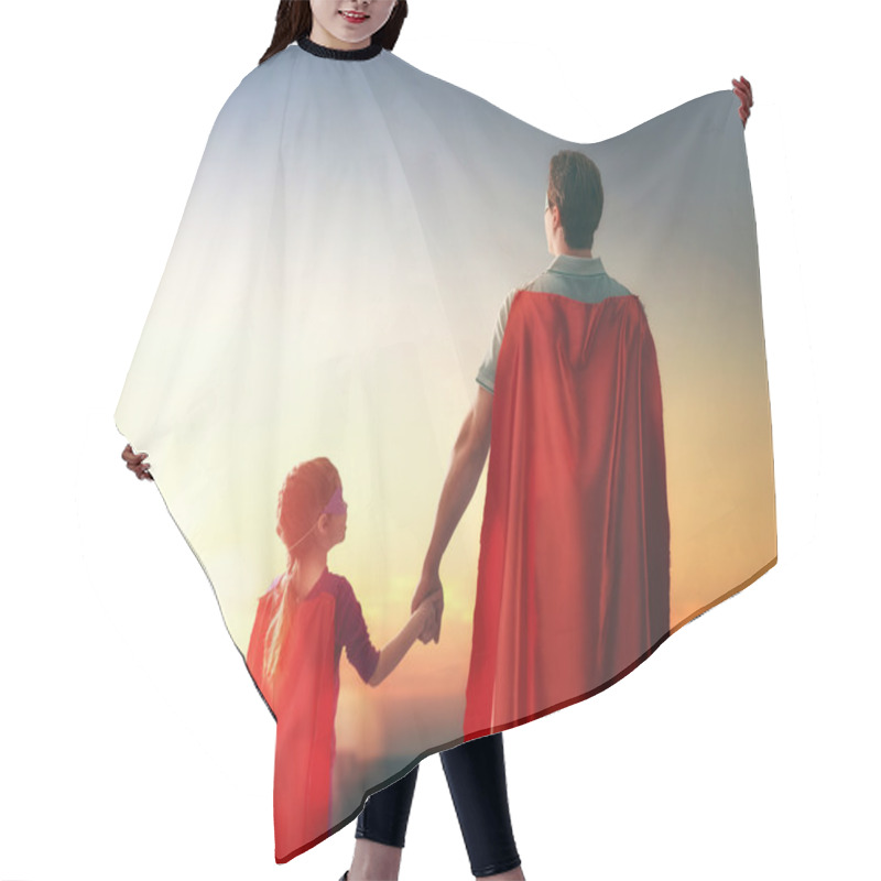 Personality  Father And His Daughter Hair Cutting Cape