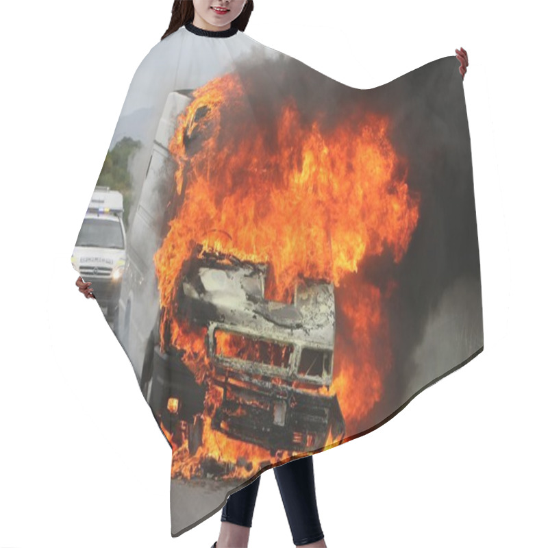 Personality  Burning Delivery Vehicle And Police Cars Hair Cutting Cape