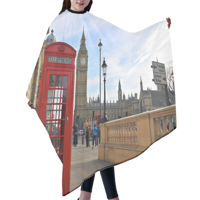 Personality  Travel To London Tourism Hair Cutting Cape