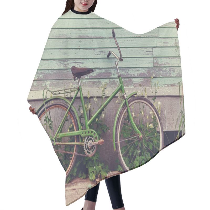 Personality  Old Retro Bike. Hair Cutting Cape