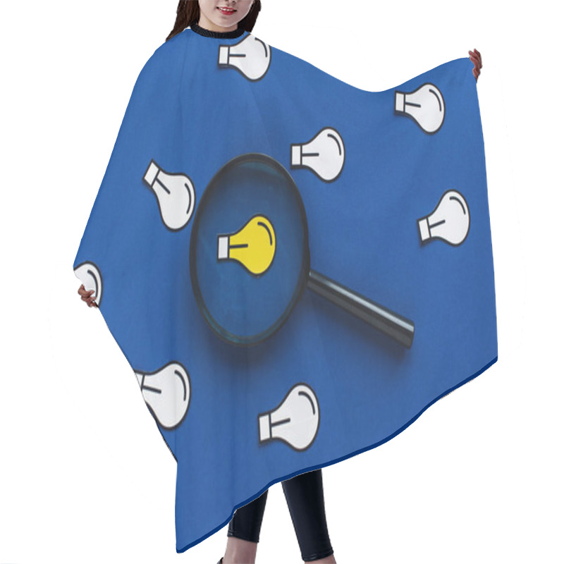 Personality  Top View Of Paper Light Bulbs And Magnifying Glass On Blue Background, Business Concept Hair Cutting Cape