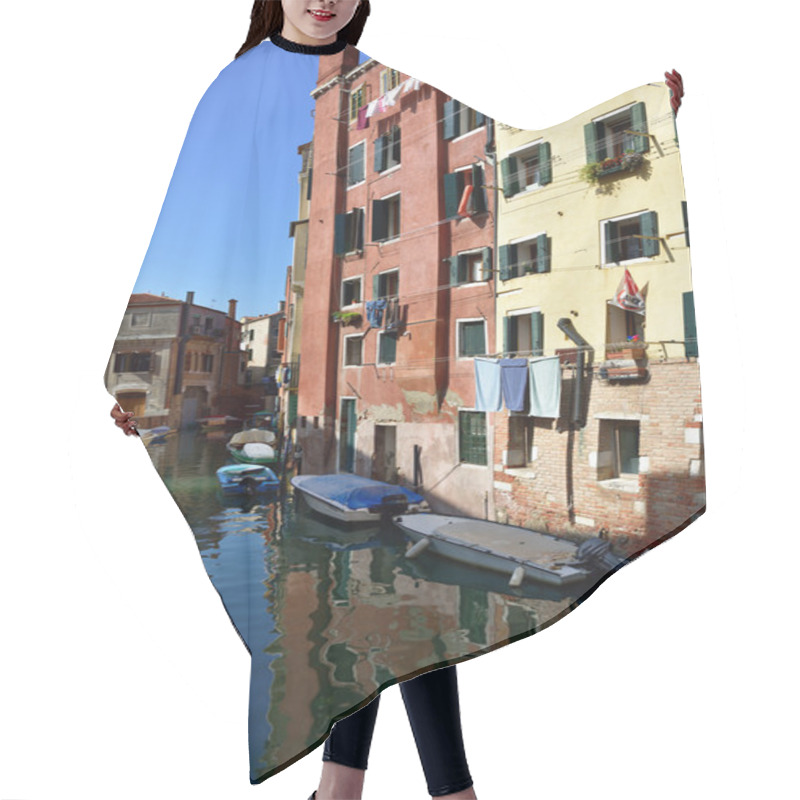 Personality  Venice Hair Cutting Cape