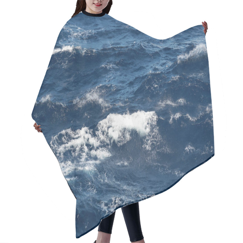 Personality  Ocean Wave In Motion Hair Cutting Cape