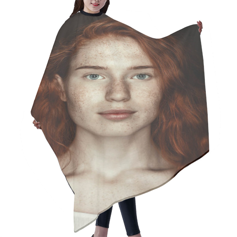 Personality  Freckled Redhead Woman Hair Cutting Cape