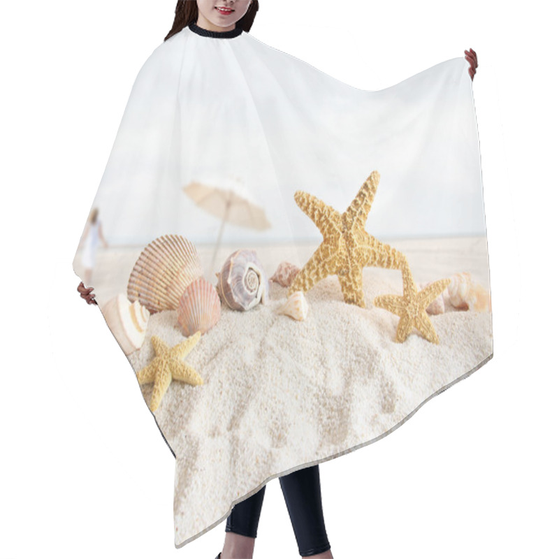 Personality  Starfish And Seashells At The Beach Hair Cutting Cape