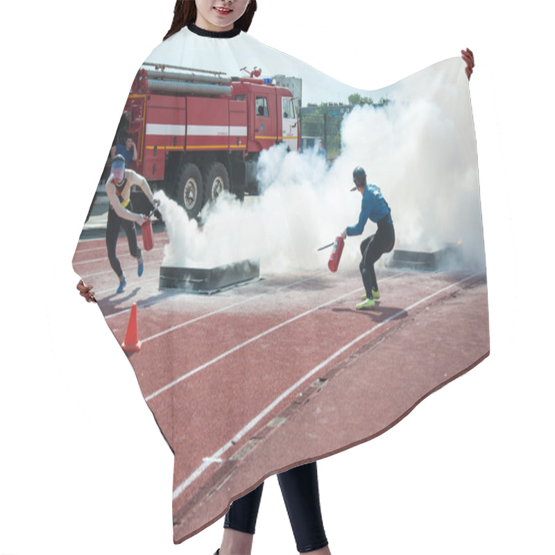 Personality  Fire Relay Race Hair Cutting Cape