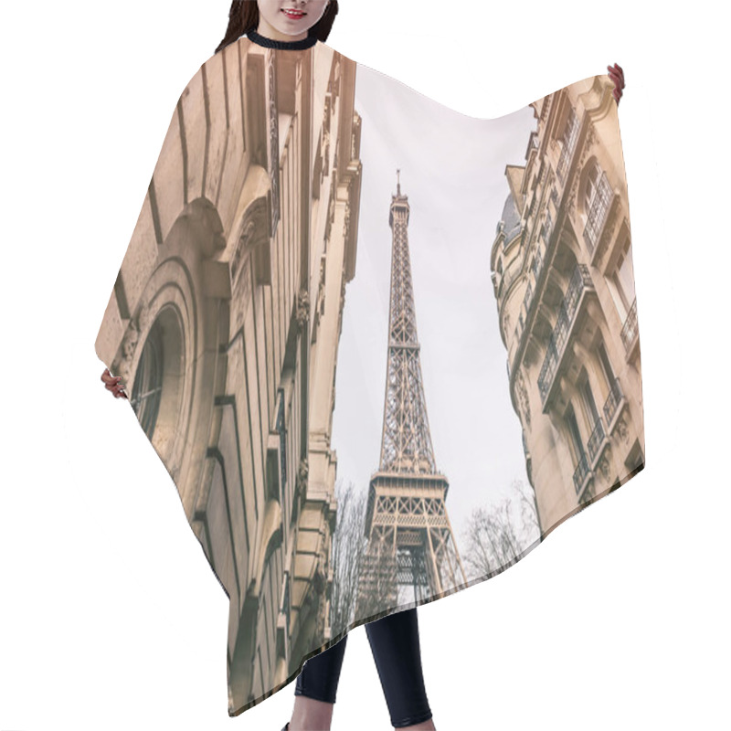 Personality  Eiffel Tower In Paris, France Hair Cutting Cape