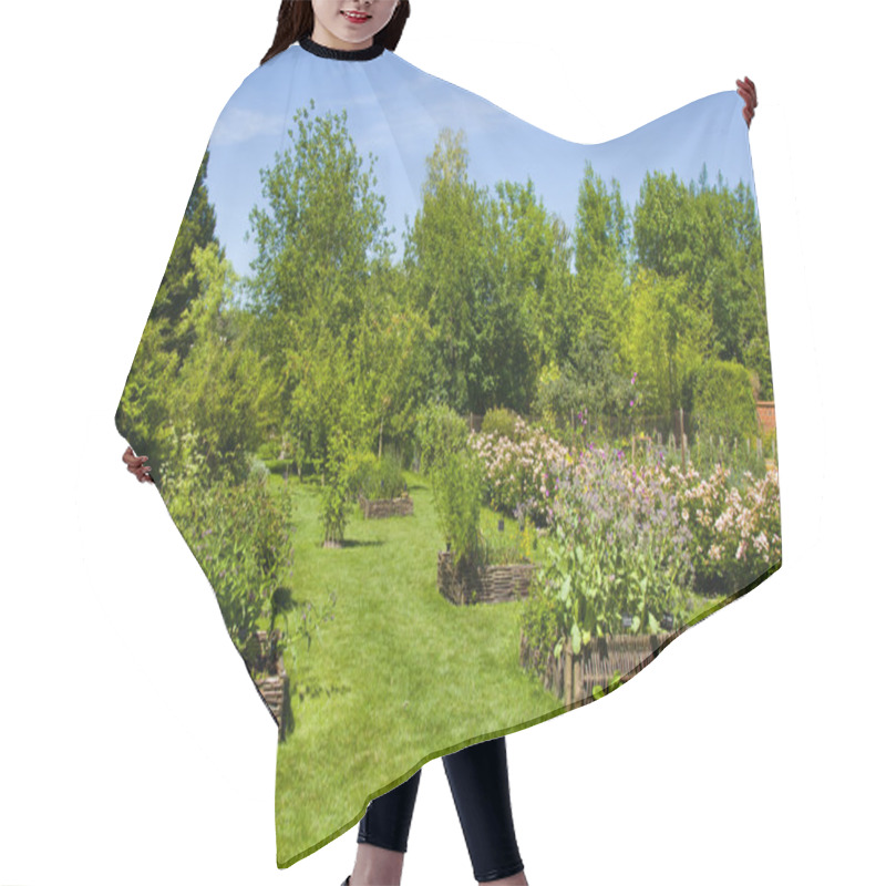 Personality  Herbs Garden Hair Cutting Cape