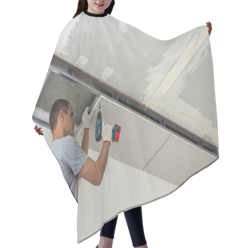 Personality  Construction Worker Assemble A Suspended Ceiling With Drywall An Hair Cutting Cape