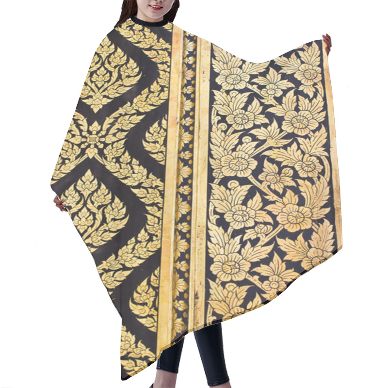 Personality  Native Thai Style Of Gilded Black Lacquer Hair Cutting Cape