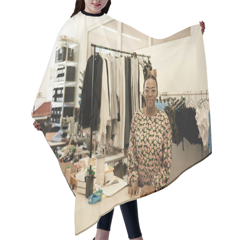 Personality  Portrait Of A Confident Young African Female Fashion Designer Standing At A Workbench In Her Manufacturing Studio Hair Cutting Cape