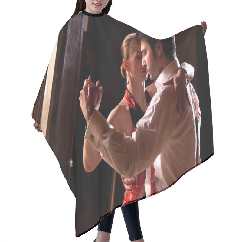 Personality  Dancer Portrait Hair Cutting Cape