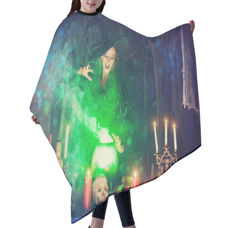 Personality  Magic Poison Halloween Hair Cutting Cape