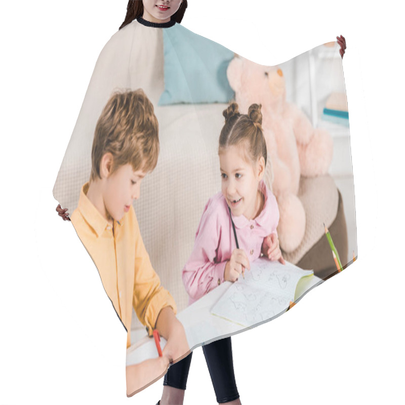 Personality  Adorable Little Children Sitting And Studying Together Hair Cutting Cape