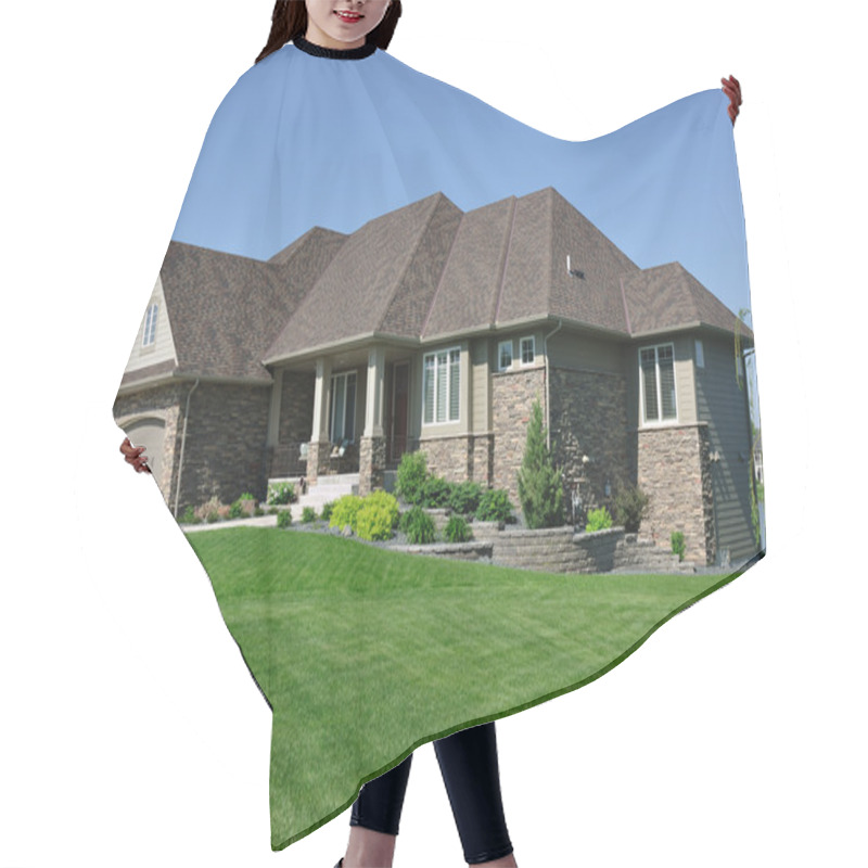 Personality  Modern Suburban House Hair Cutting Cape