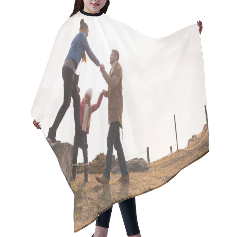 Personality  Happy Family Holding Hands  Hair Cutting Cape